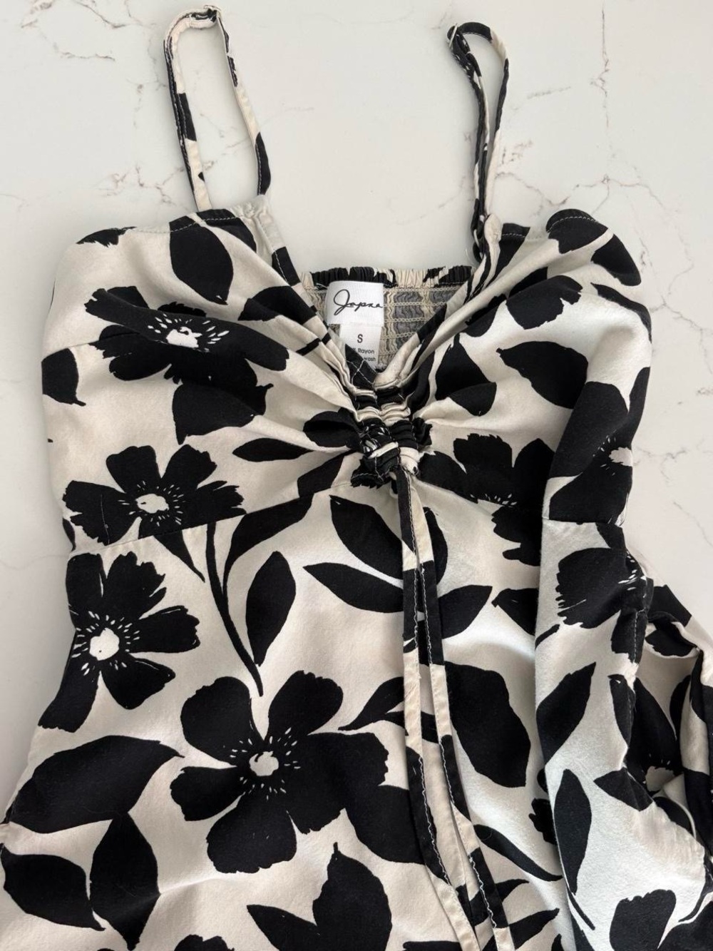 Black & White Floral Ruched Romper Japna